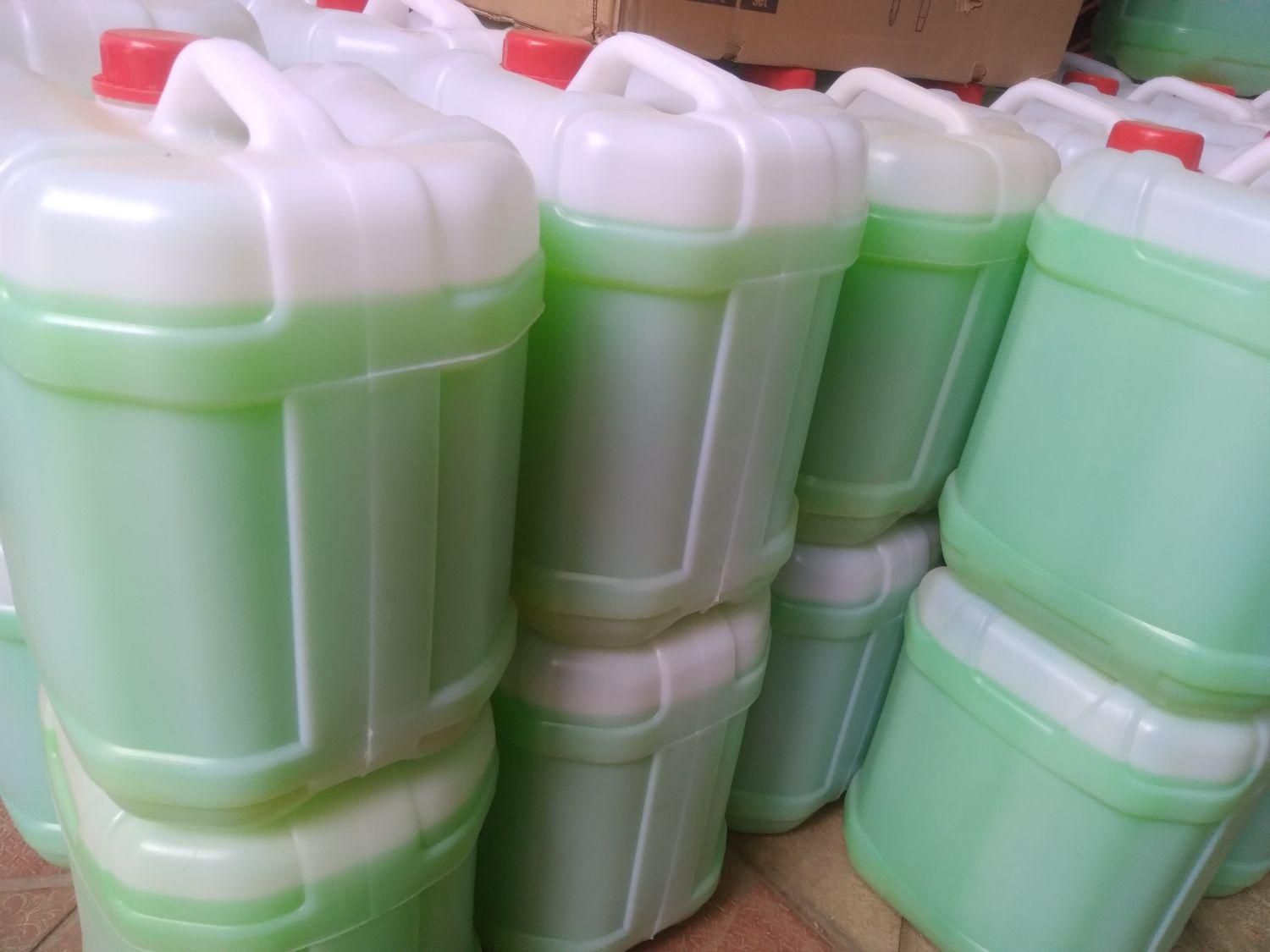 مایع لباس شویی. ظرف شویی. مایع دست شویی.|خدمات نظافت|کرج, حصارک بالا|دیوار