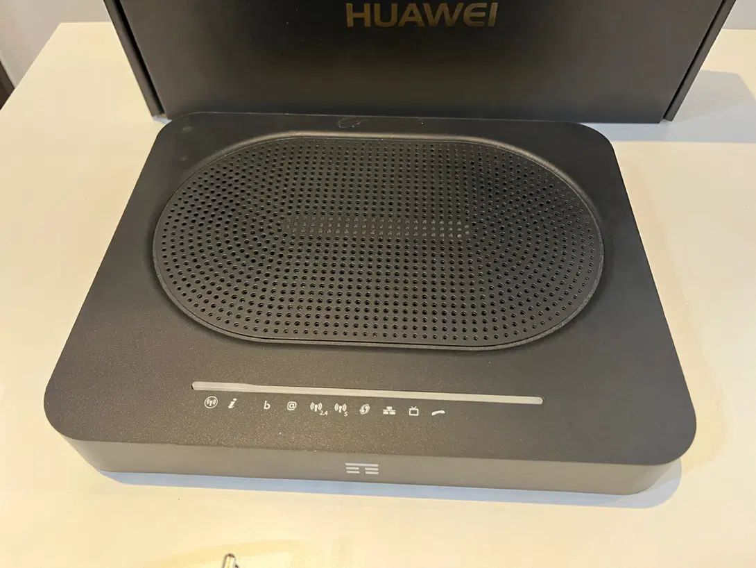 مودم کاملا سالم هووای اصل HUAWEI|مودم و تجهیزات شبکه|تهران, مرزداران|دیوار