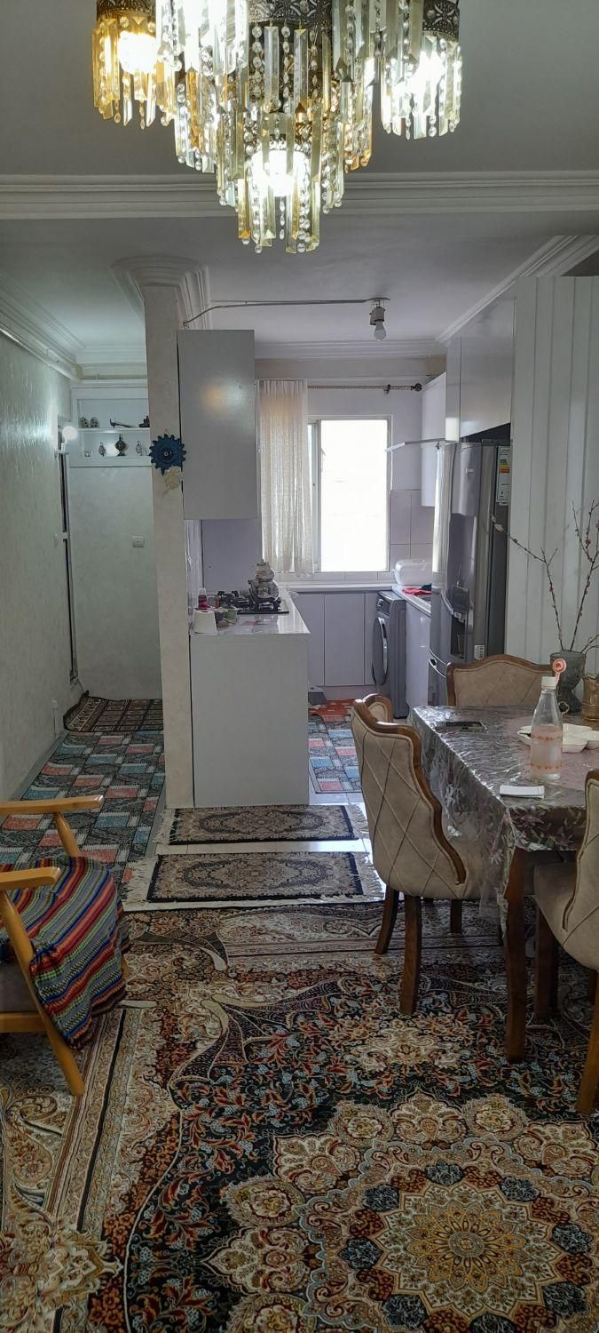 فروش آپارتمان ۷۶ متری ۲ خوابه طبقه ۱ از۲ دردیانتی‌|فروش آپارتمان|رشت, دیانتی|دیوار
