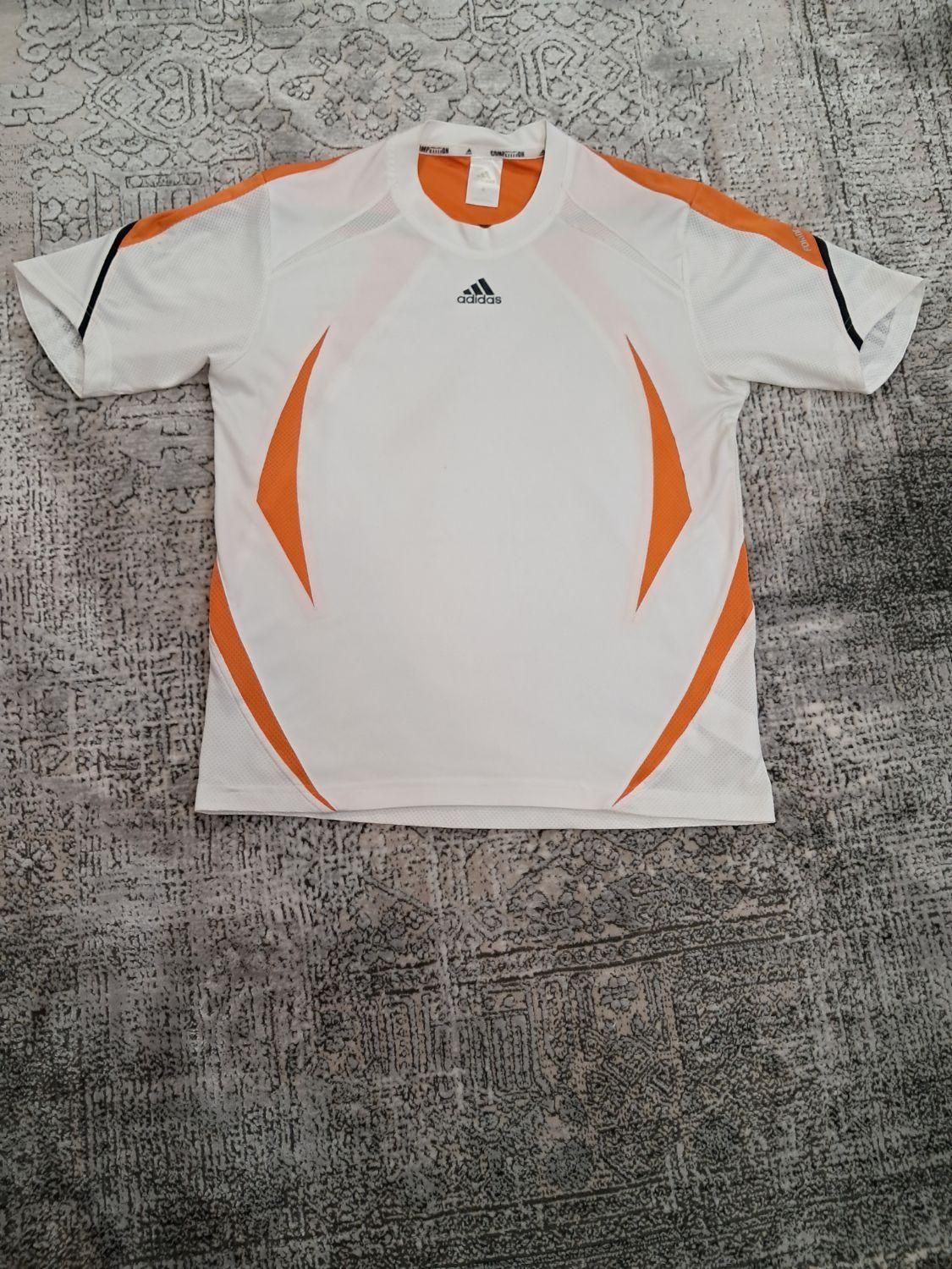 تیشرت اورجینال adidas تولید برج ۴سال ۲۰۰۶ کارکرده|لباس|پرند, فاز ۵|دیوار