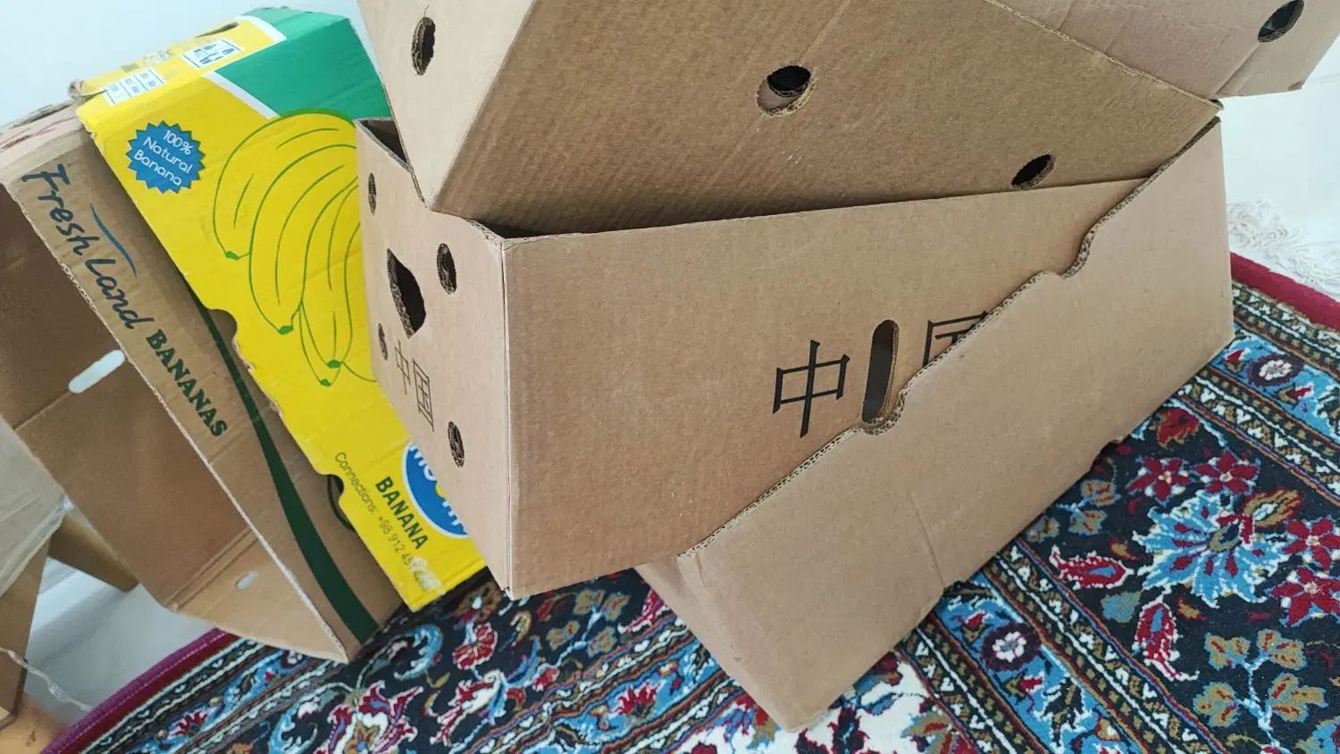کارتن موز و.... برای اسباب کشی|ظروف نگهدارنده، پلاستیکی، یک‌بارمصرف|مشهد, الهیه|دیوار