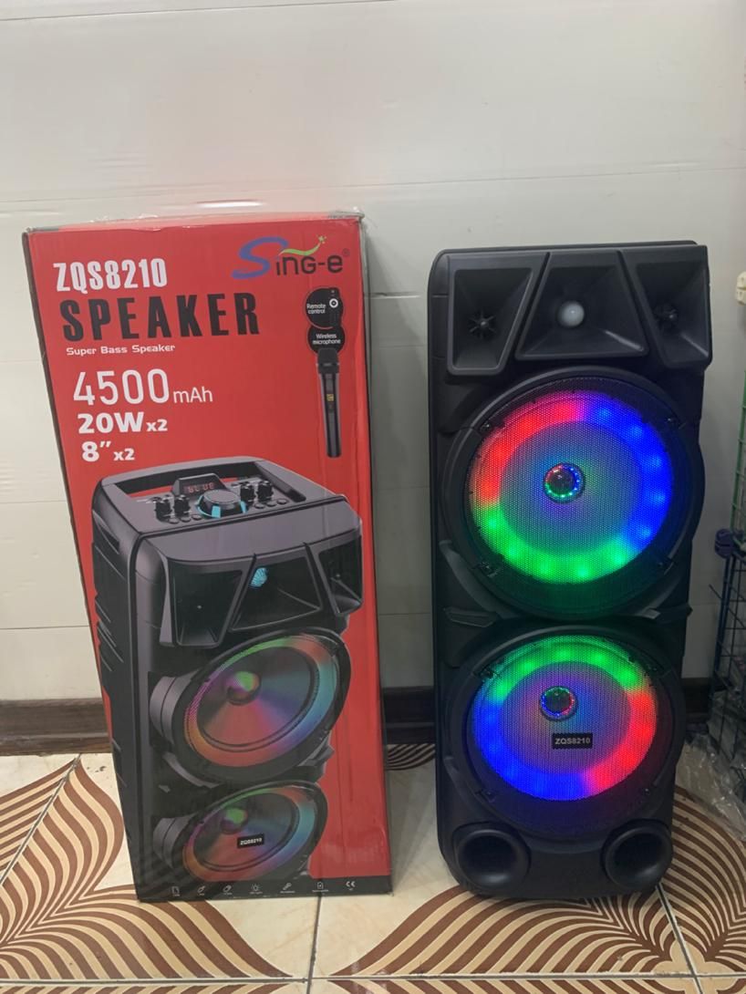 اسپیکر قدرتمند ZQS8210میکروفن دار+رقص نور|صوتی و تصویری|دزفول, |دیوار