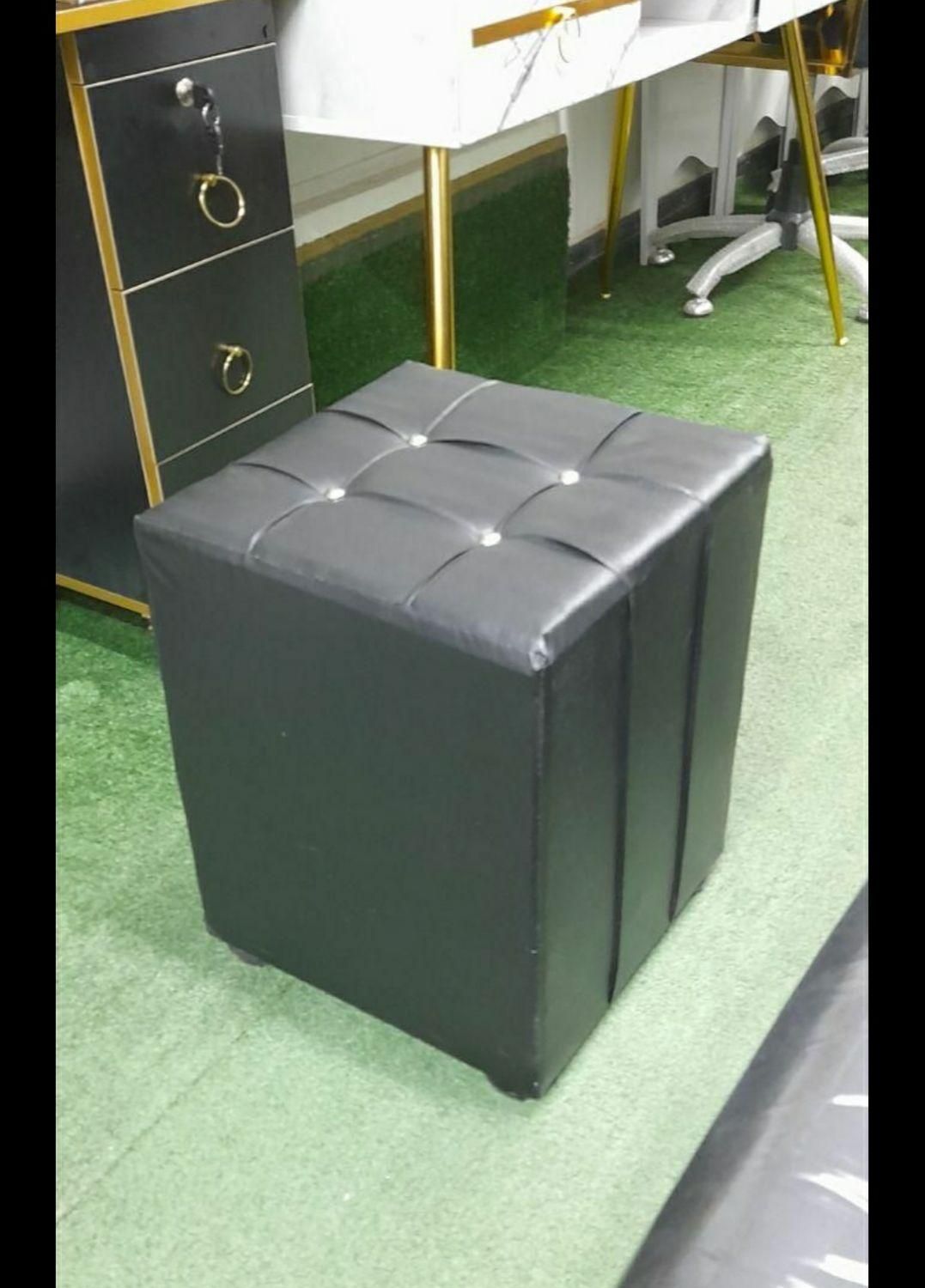 صندلی انتظار|آرایشگاه و سالنهای زیبایی|بندرعباس, |دیوار