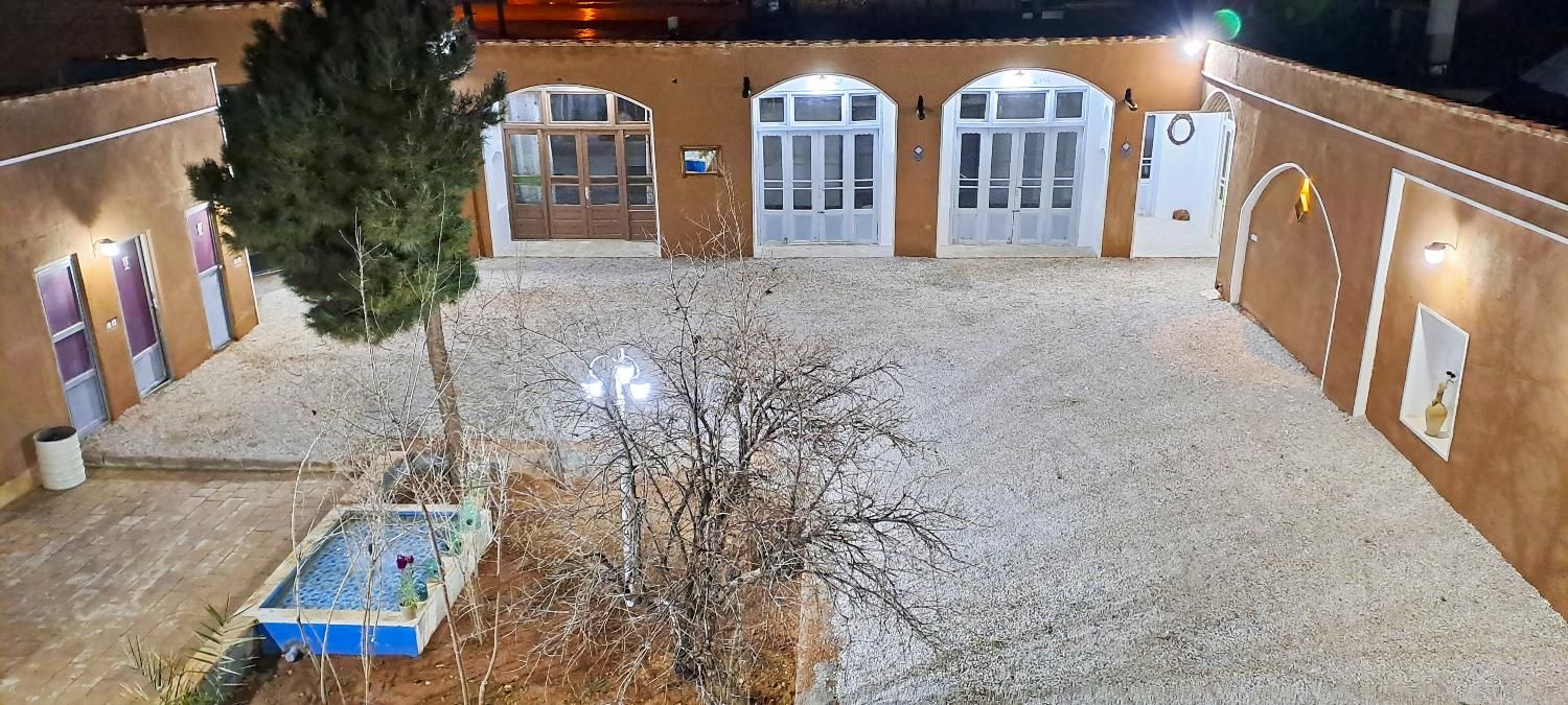 اجاره روزانه سوییت در اقامتگاه بومگردی|اجارهٔ کوتاه‌مدت آپارتمان و سوئیت|نجف‌آباد, جلال آباد|دیوار