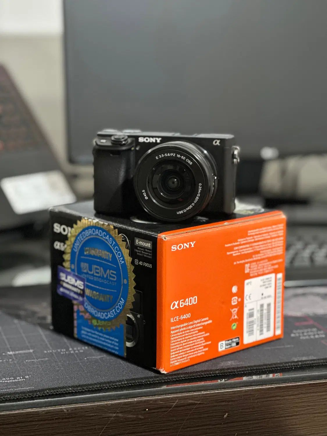 دوربین سونی آلفا Sony a6400 بسیار تمیز|دوربین عکاسی و فیلم‌برداری|تبریز, |دیوار