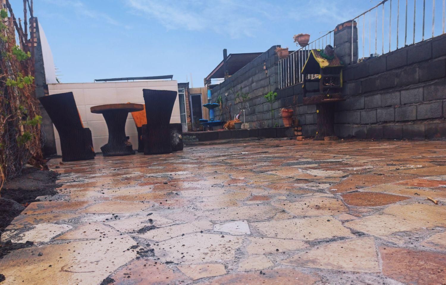 اجاره روزانه/هفتگی/ماهانه ویلا ۲۵۰ متری در کاشمر|اجارهٔ کوتاهمدت ویلا و باغ|کاشمر, |دیوار