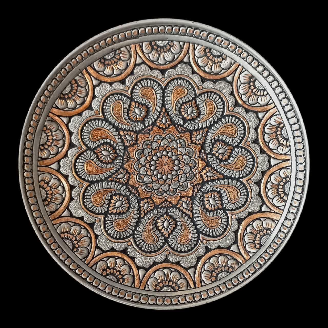 سینی قلم زنی ۳۰ سانتی|صنایع دستی و سایر لوازم تزئینی|اصفهان, هفتون|دیوار