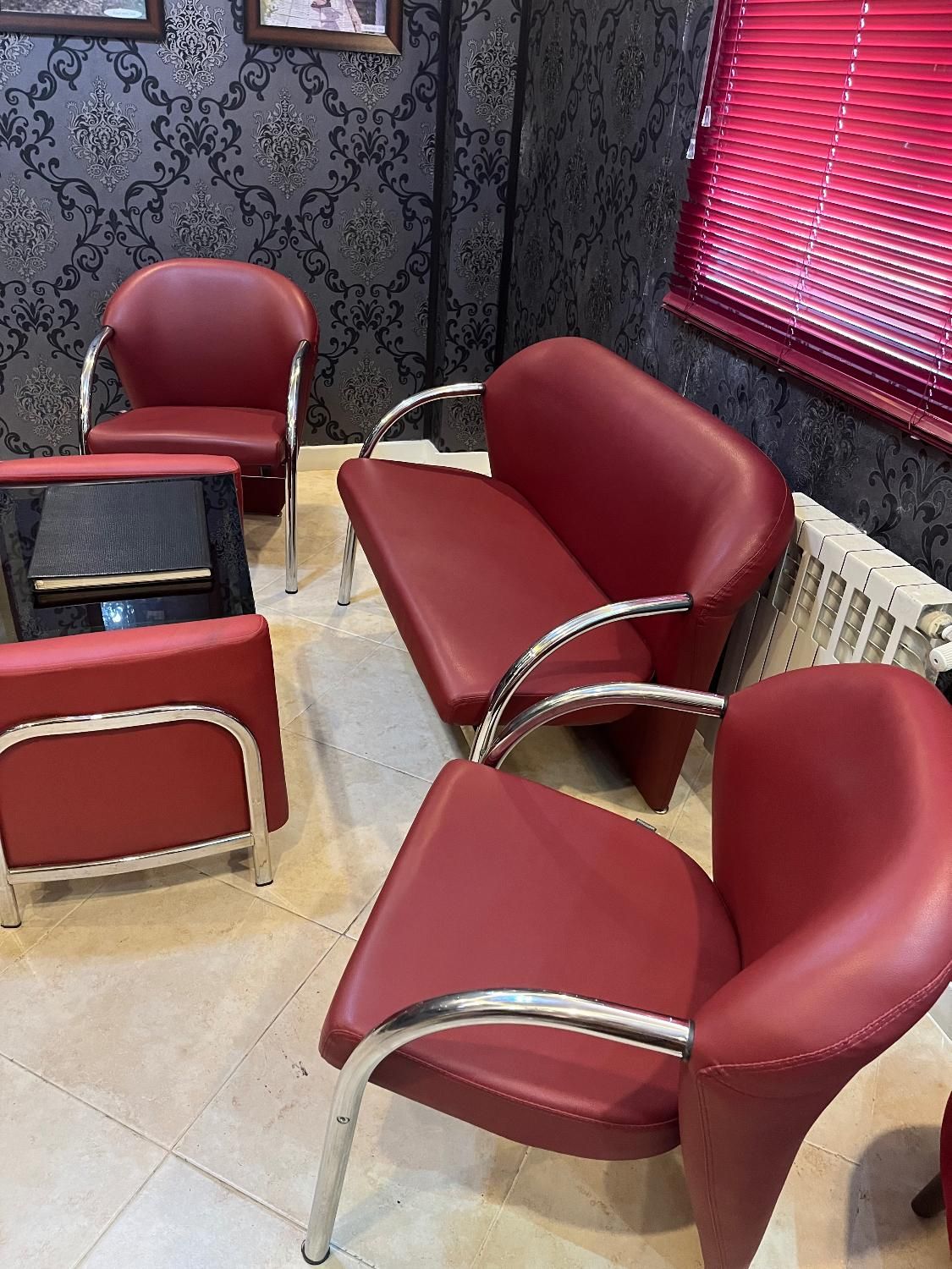 مبل نیم ست اداری صندلی مدیریت میز کامپیوتر|مبلمان اداری|رشت, معلم|دیوار