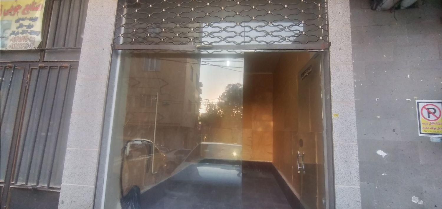 اجاره مغازه ۱۲ متری|اجارهٔ مغازه و غرفه|تبریز, |دیوار