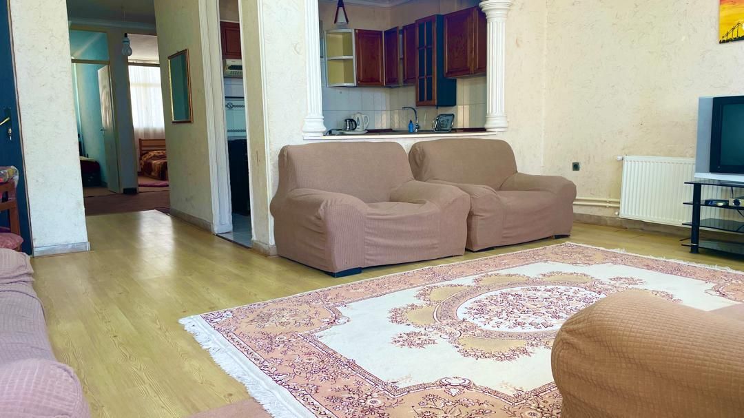 اجاره کوتاه مدت اپارتمان درچهار راه گلسار|اجارهٔ کوتاه‌مدت آپارتمان و سوئیت|رشت, گلسار|دیوار