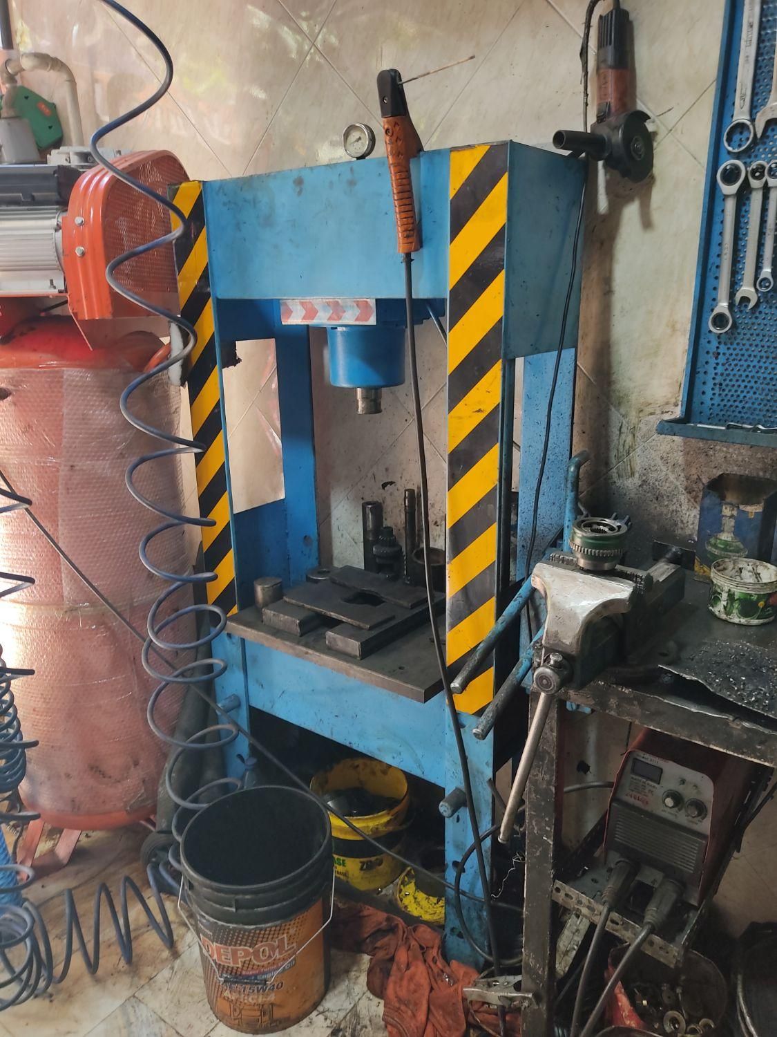 تعمیر پلوس،پلوس سازی آقای پلوس.پلوس حمید|خدمات موتور و ماشین|تهران, یاخجی آباد|دیوار