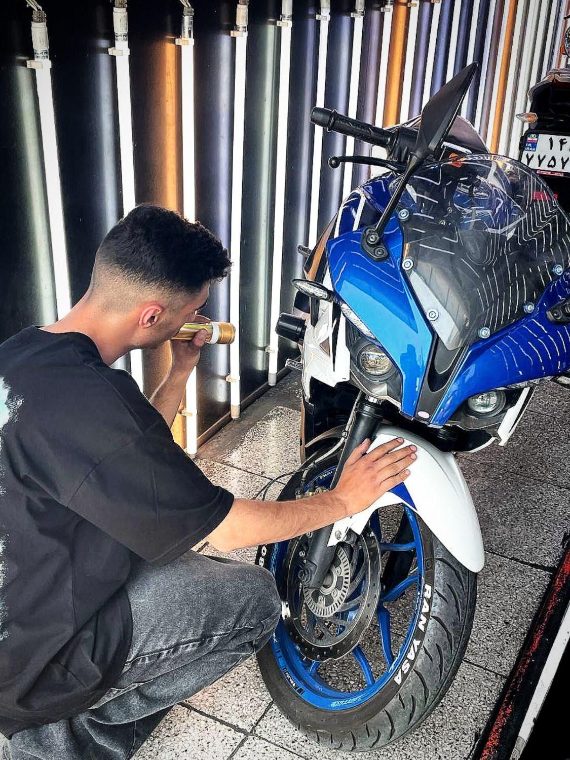 کارشناسی تخصصی موتور سیکلت/فنی /رنگ‌ و بدنه/سَیار|خدمات موتور و ماشین|تهران, فلسطین (میدان انقلاب)|دیوار