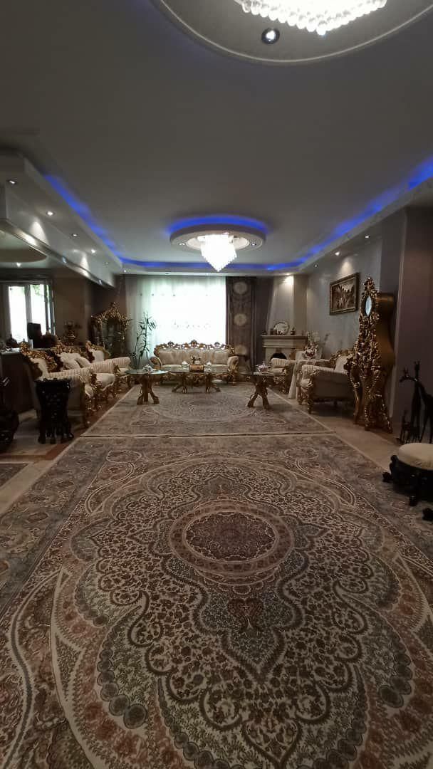 آپارتمان۲۵۳متری/پنج خوابه/خیابان ایران/تک واحدی|فروش آپارتمان|تهران, ایران|دیوار