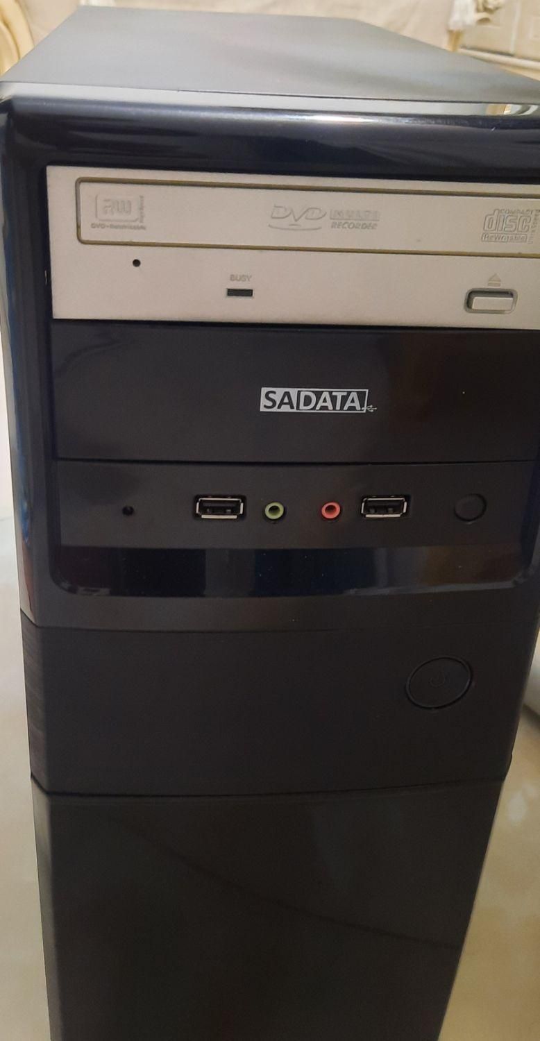 کامپیوتر و میز کامپیوتر|رایانه رومیزی|ملارد, |دیوار