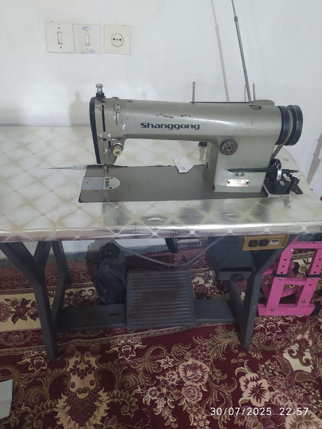 چرخ خیاطی|چرخ خیاطی و ریسندگی|ایذه, |دیوار