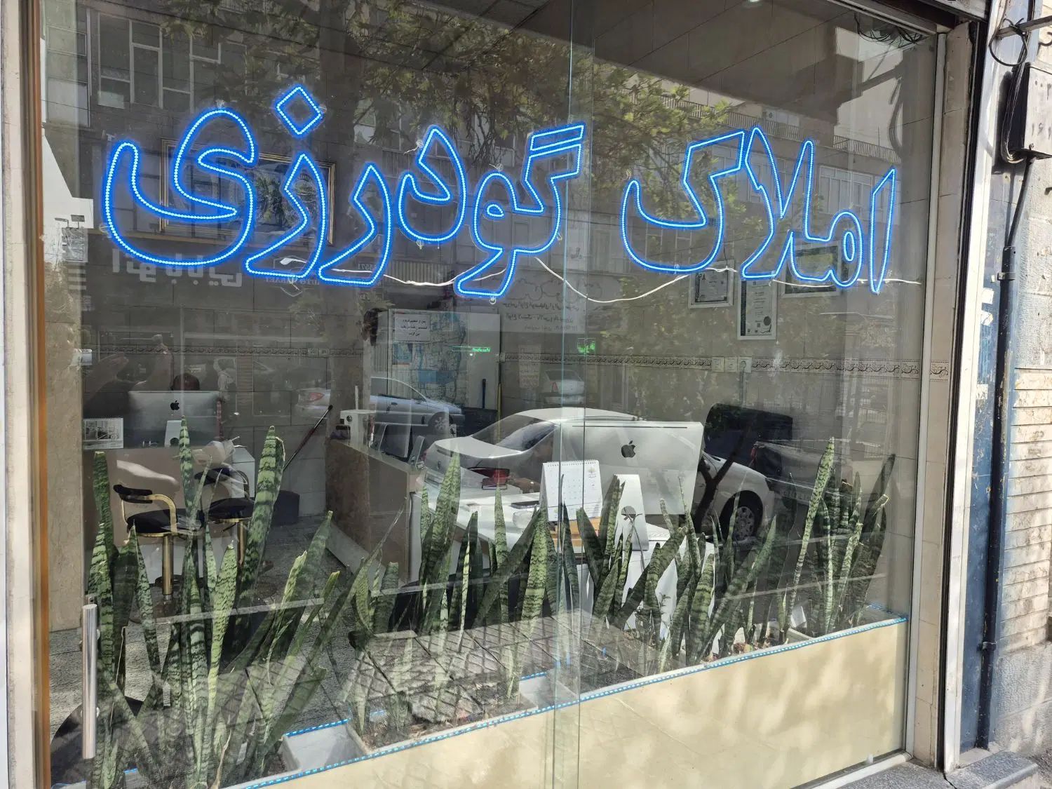 ۹۲متر،بازسازی کامل،دوپارکینگ،|اجارهٔ آپارتمان|تهران, شادمان|دیوار