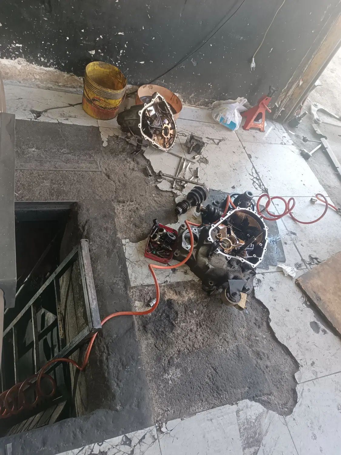 مکانیک و شاگرد جلوبندی کار یا مکانیک|استخدام صنعتی، فنی، مهندسی|مشهد, شریف|دیوار