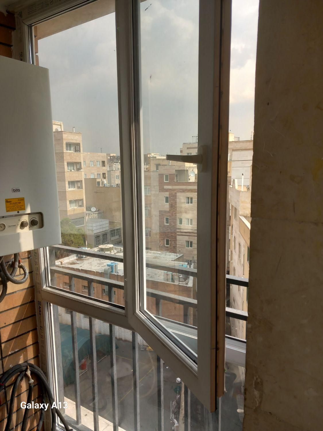 ساخت تولید و نصب درب وپنجره دوجداره وانواع توری|خدمات پیشه و مهارت|تهران, دستغیب|دیوار