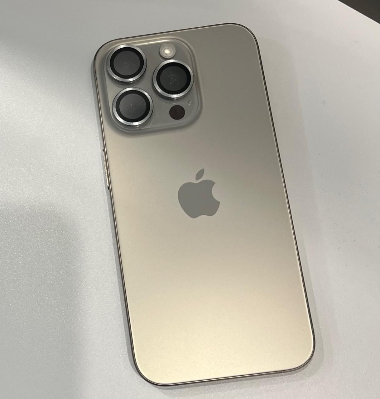 اپل iPhone 15 Pro با حافظهٔ ۵۱۲ گیگابایت|موبایل|تهران, سوهانک|دیوار