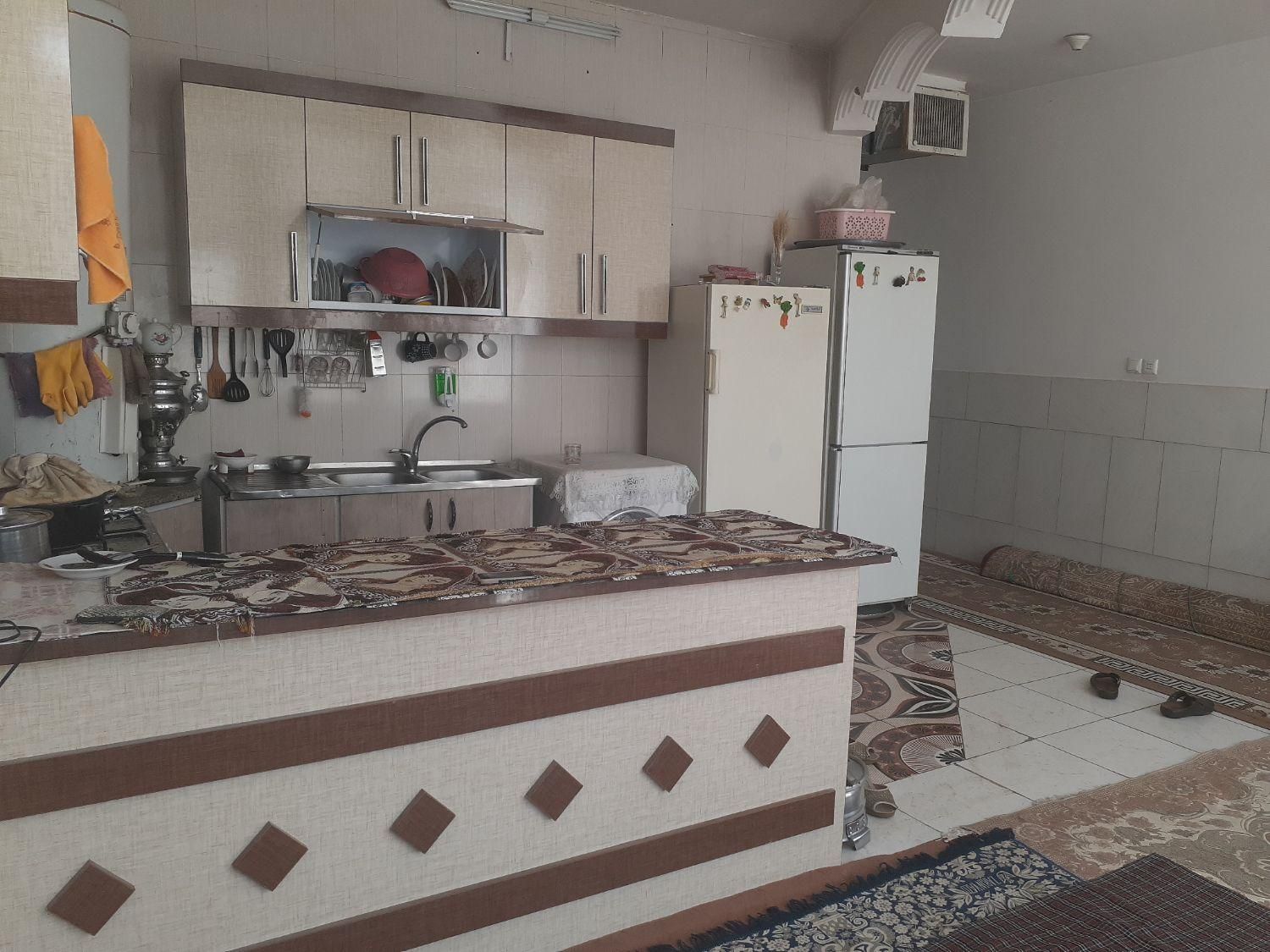 فروش خانه ویلایی ۱۱۰ متری ۱ خوابه|فروش خانه و ویلا|خمینی‌شهر, |دیوار