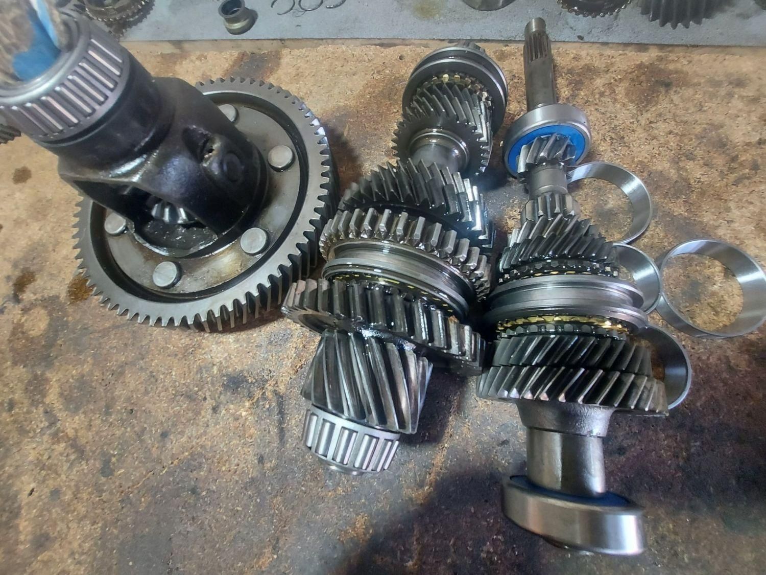 انواع گیربکس های ضمانتی|قطعات یدکی و لوازم جانبی|اندیشه, اندیشه فاز ۱|دیوار