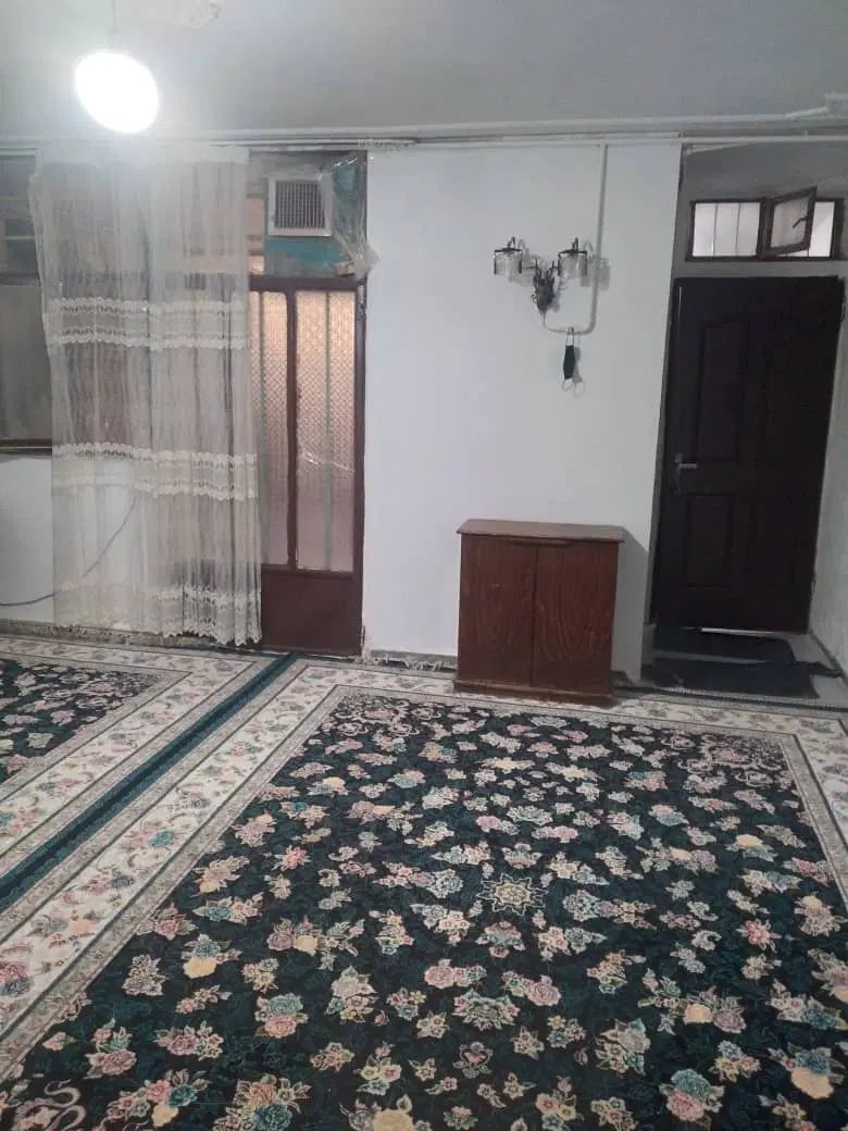 اجاره خانه آپارتمانی همکف|اجارهٔ آپارتمان|کرج, حسین آباد (اکبر آباد)|دیوار