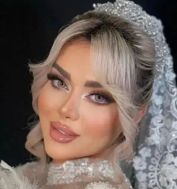 میکاپ  و شینیون باهم فقط۵۰۰ مش کراتین تتواز۵۰۰|خدمات آرایشگری و زیبایی|تهران, افسریه شمالی|دیوار