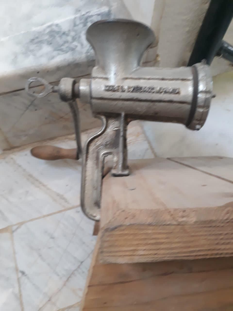 کتری وپیکنیک|ظروف پخت‌وپز|اصفهان, رزمندگان|دیوار