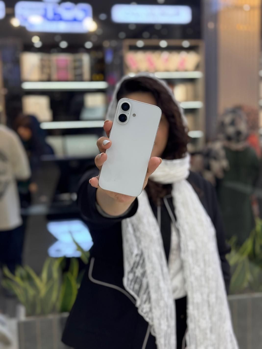 این آگهی رو بخون قبل از اینکه آیفون ۱۶ بخری|موبایل|اصفهان, مفتح|دیوار