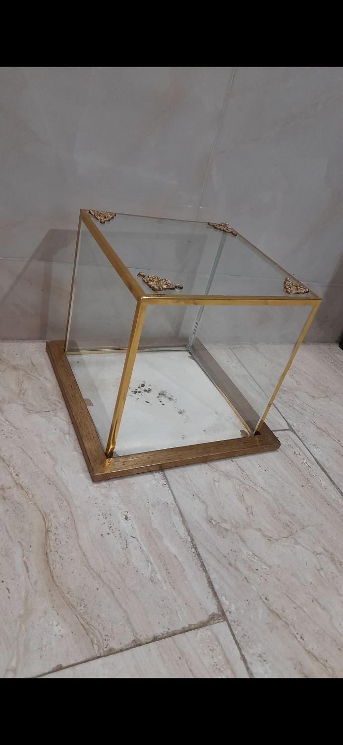 باکس شیشه ای|صنایع دستی و سایر لوازم تزئینی|قم, دروازه چوبی|دیوار