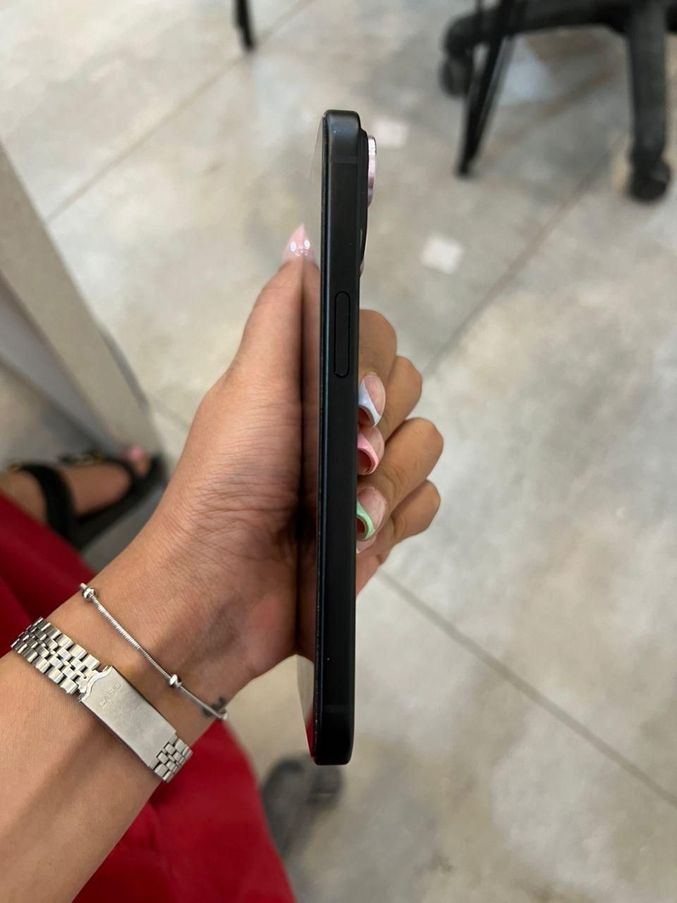 اپل iPhone 15 با حافظهٔ ۱۲۸ گیگابایت|موبایل|اصفهان, فرح آباد|دیوار