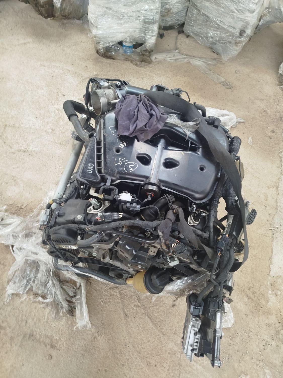 فروش موتور 405 ، L90پراید ، ریو ، نیسان و خارجی|قطعات یدکی و لوازم جانبی|اصفهان, لاله|دیوار