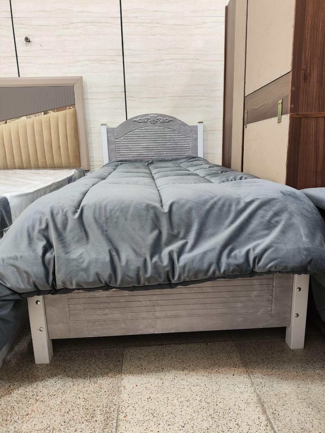 تخت وکیوم فرانسوی|تخت و سرویس خواب|شهرکرد, |دیوار