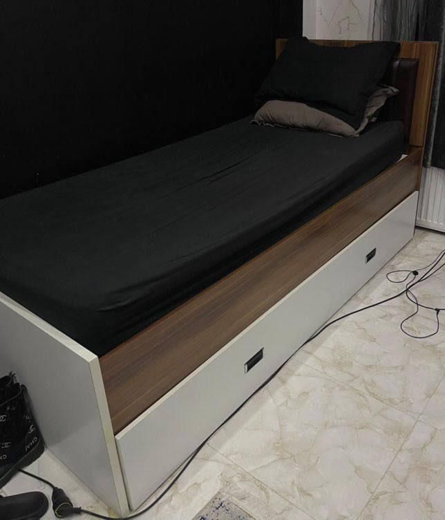 تخت و تشک و پاتختی اپادانا طرح کالج|تخت و سرویس خواب|کیاشهر, |دیوار