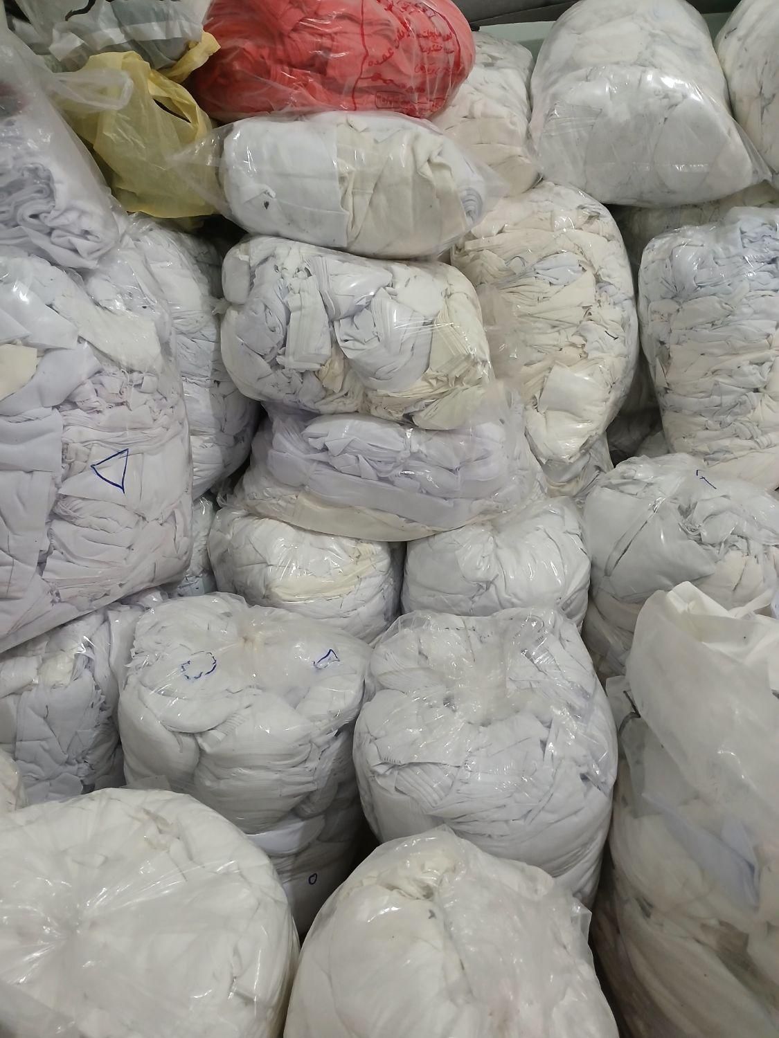 پارچه تمیز‌کاری ( دست پاک‌کن سفید)|عمده‌فروشی|خمینی‌شهر, |دیوار