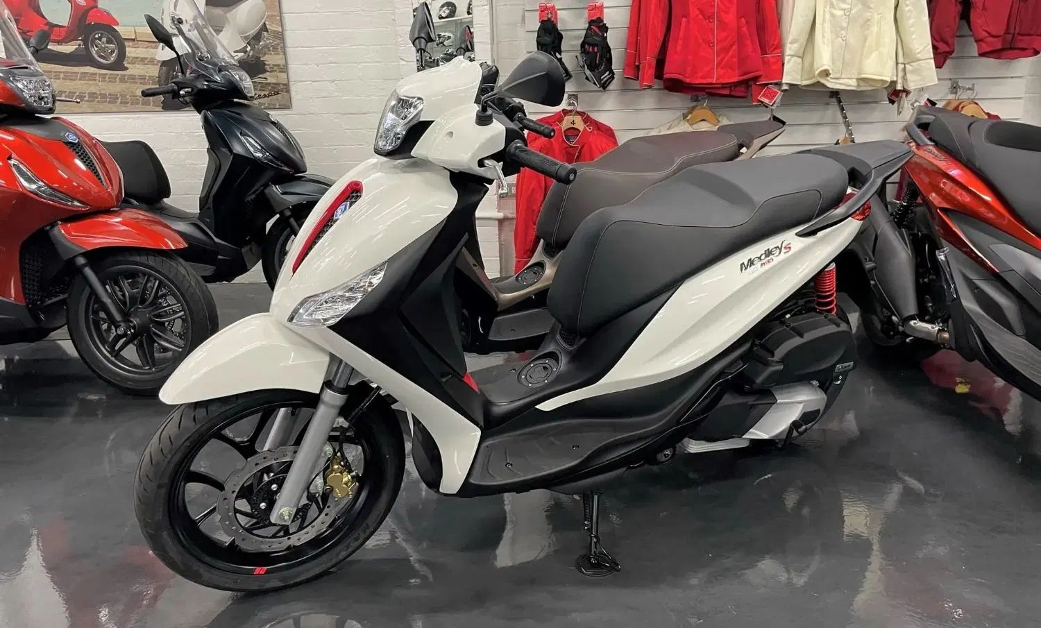 Piaggio Medley 150 S ABS موتور سیکلت صفر خشک|موتورسیکلت|تبریز, |دیوار