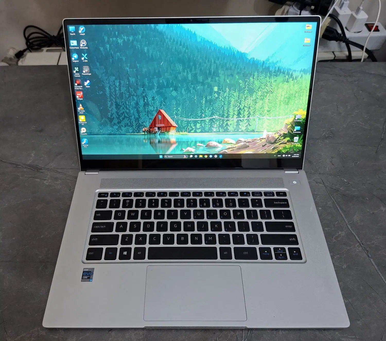 لپتاپ XPG Xenia Xe i5|رایانه همراه|تهران, شمس‌آباد|دیوار