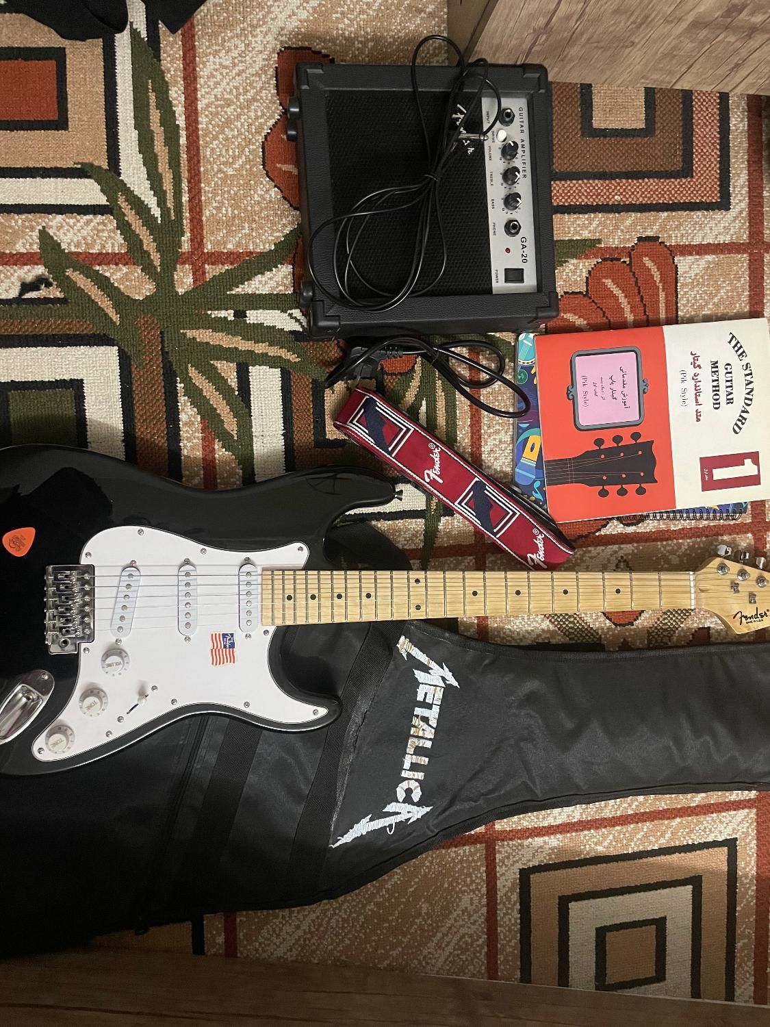 گیتار الکتریک FENDER پک کامل|گیتار، بیس، امپلیفایر|کرمان, |دیوار