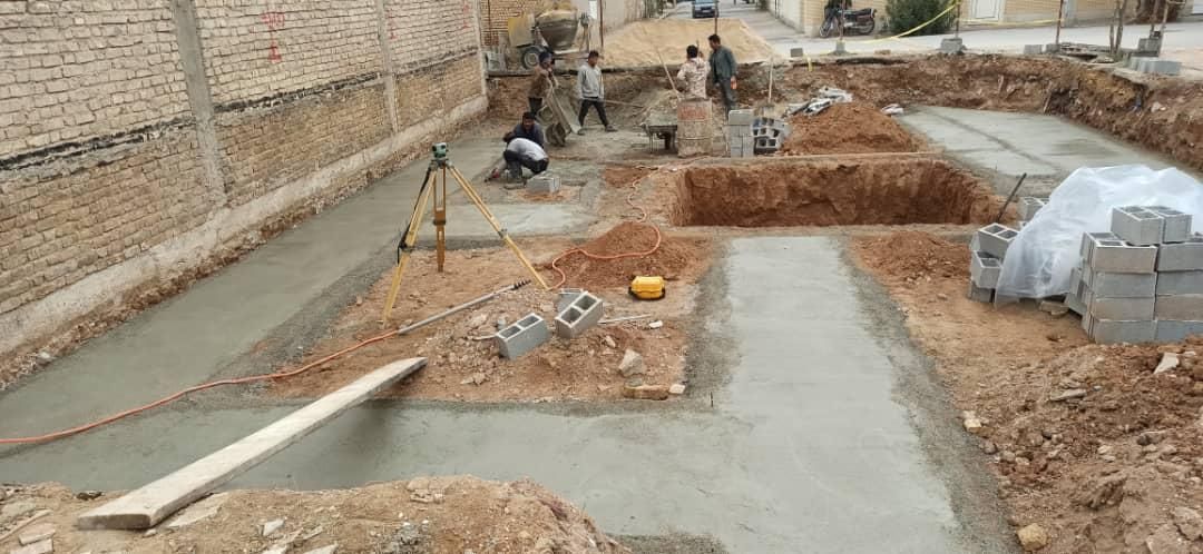 اجرای بتن مگر سیمان کاری شیب دیوار چینی سنگ چینی|خدمات پیشه و مهارت|شیراز, شهرک استقلال|دیوار