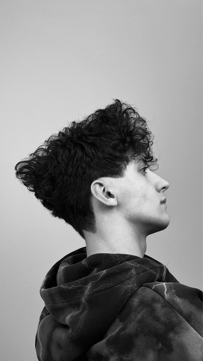 آموزشگاه آرایشگری فنی و حرفه ای|خدمات آرایشگری و زیبایی|رشت, سعدی (تختی)|دیوار