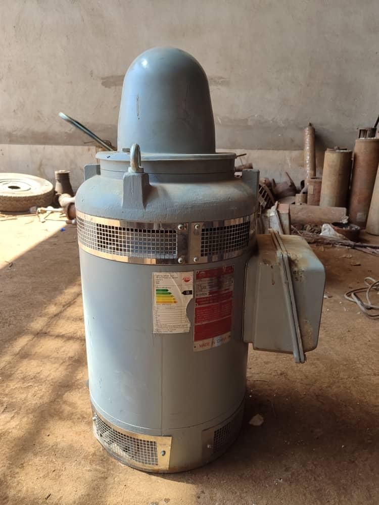 الکتروموتور دینام صنعتی وکشاورزی|ماشینآلات صنعتی|اصفهان, آبشار|دیوار