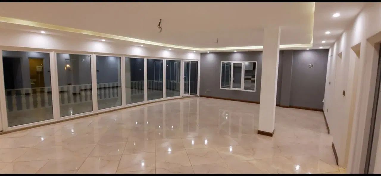 رهن و اجاره واحد ۲۰۰متری با آسانسور/کمربندی ونوش|اجارهٔ آپارتمان|رویان, |دیوار