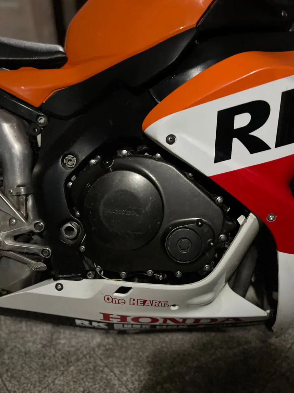 Cbr1000 repsol gsxr cb1300|موتورسیکلت|تهران, امیریه|دیوار