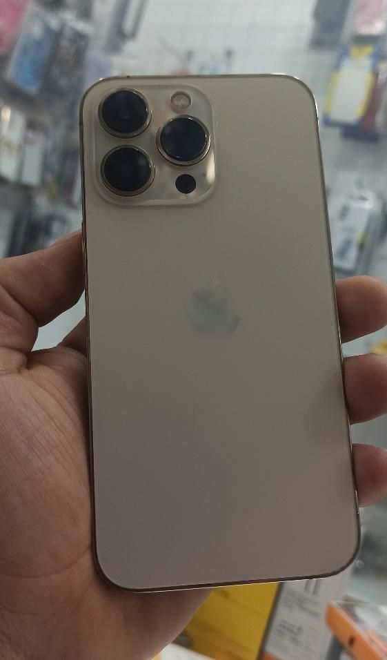 اپل iPhone 13 Pro با حافظهٔ ۲۵۶ گیگابایت|موبایل|بوشهر, |دیوار