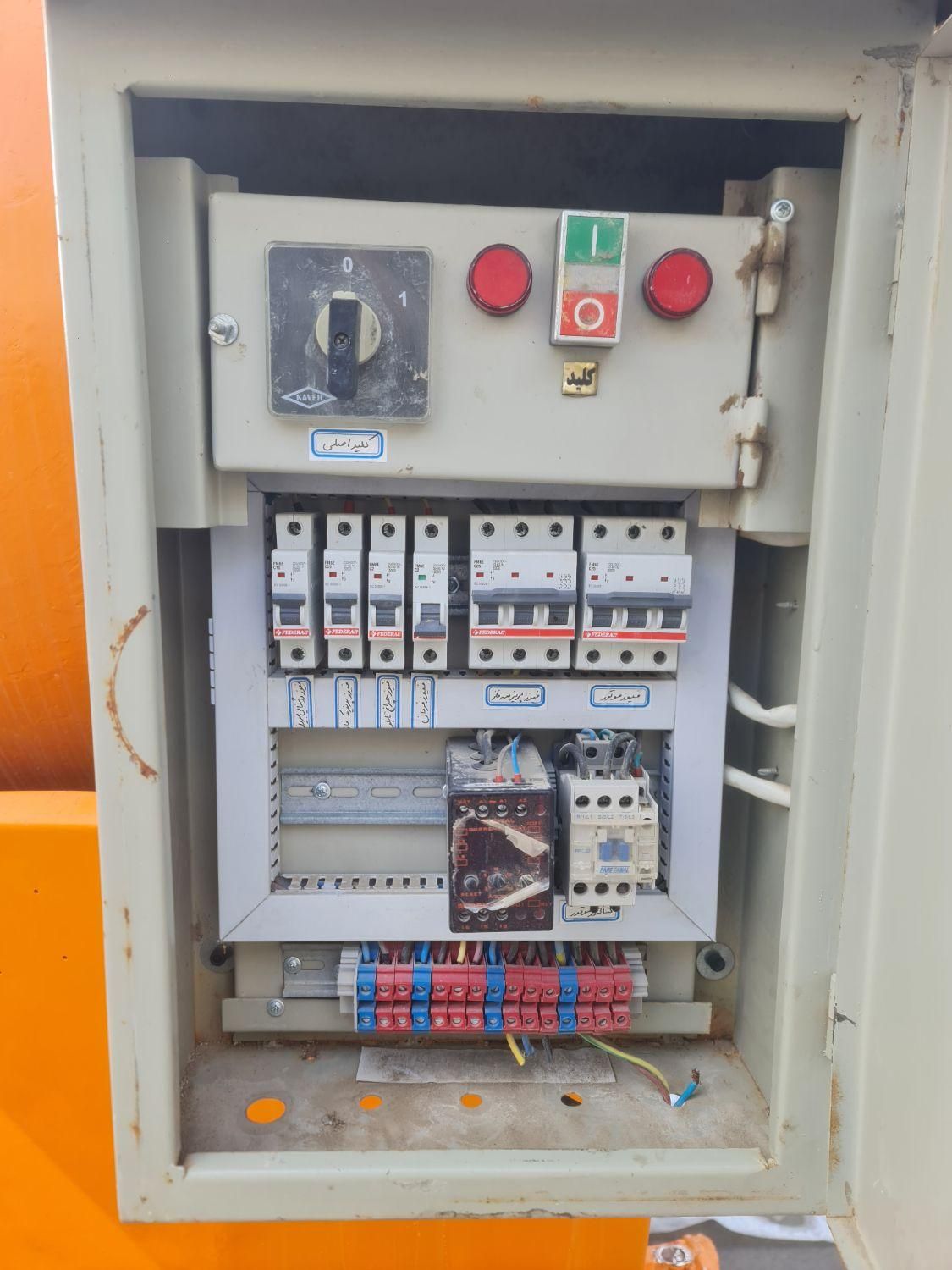 میکسر بتن، خلاطه بتن، بتونیر ۱۰۰۰ لیتری برقی|ماشین‌آلات صنعتی|مشهد, شهرک صنعتی توس|دیوار