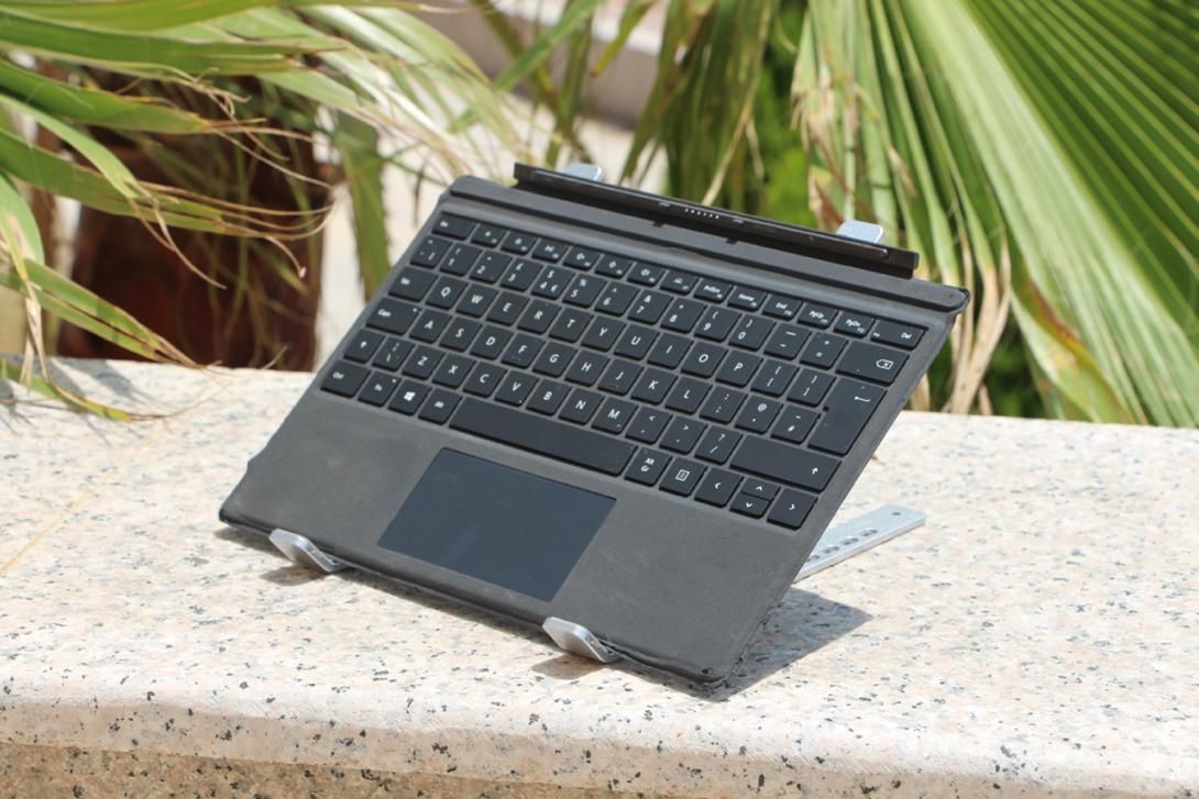 لپ تاپ سورفیس/Core i5/هارد SSD/تبلت شو|رایانه همراه|شیراز, شهرک گلستان|دیوار
