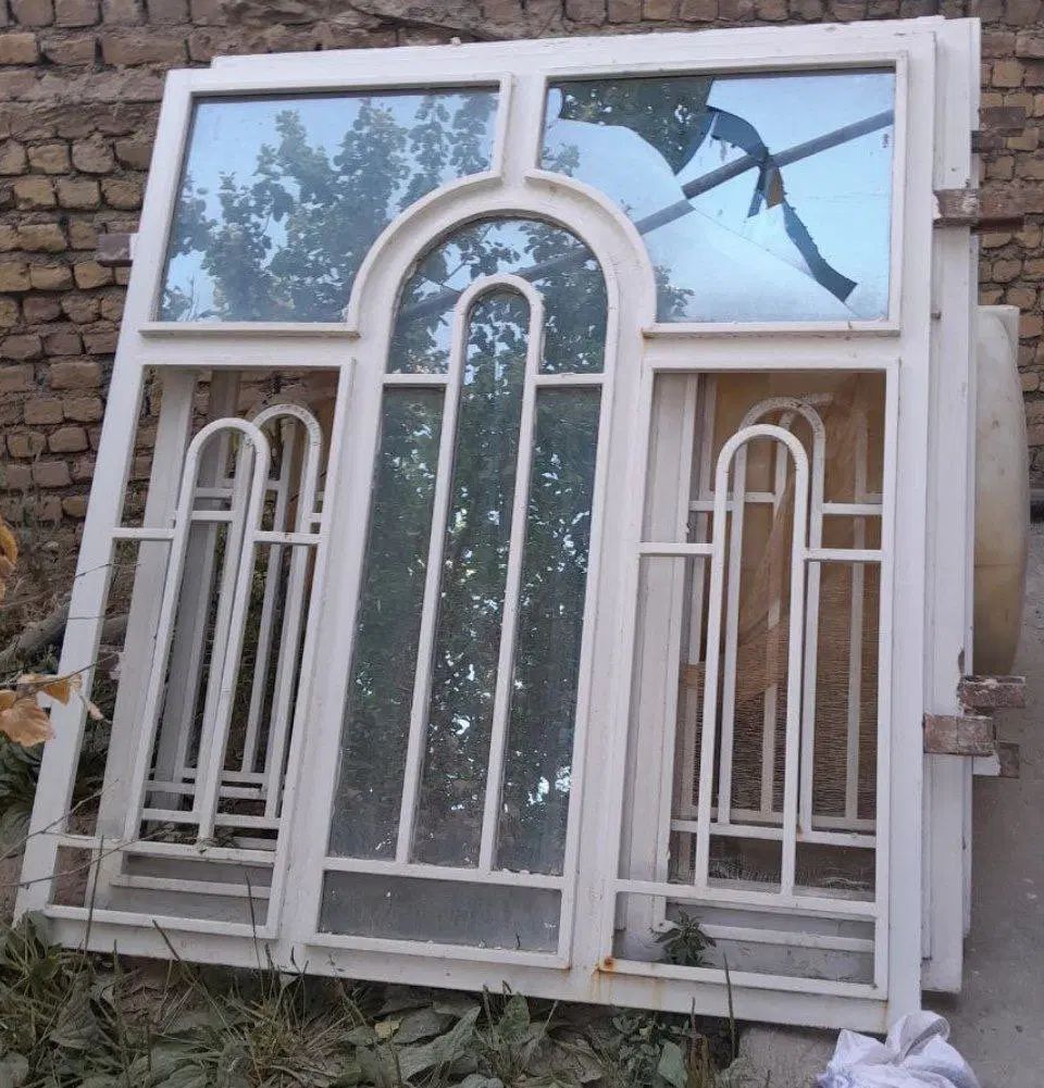 فروش پنجره آهنی با پروفیل سنگین ۲ لت بزرگ|مصالح و تجهیزات ساختمان|نیشابور, دارایی|دیوار