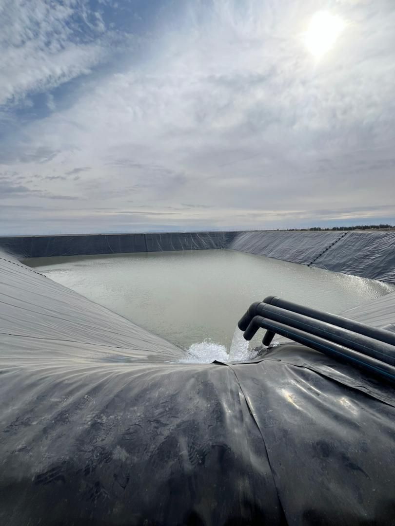 استخر پلیمری نصب وراه اندازی با ورق ژئوممبران|خدمات پیشه و مهارت|یزد, |دیوار