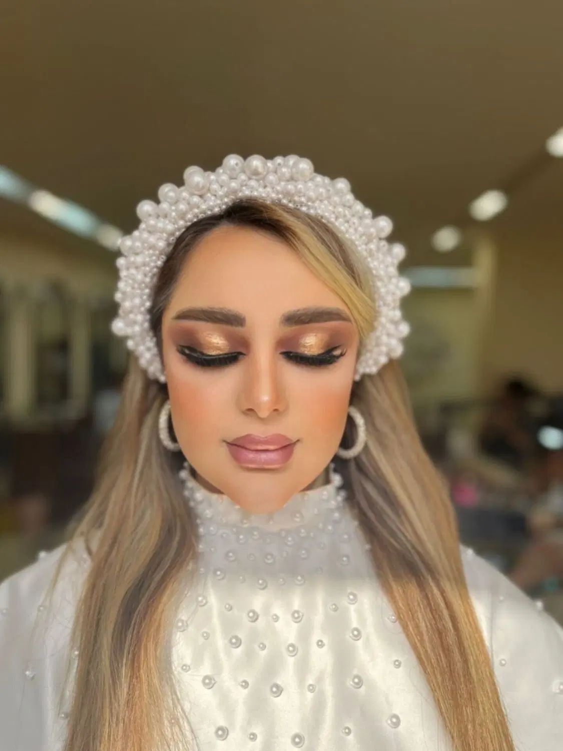 پکیج میکاپ و شینیون تخفیف خیلی ویژه برای مدت محدود|خدمات آرایشگری و زیبایی|خرمشهر, |دیوار