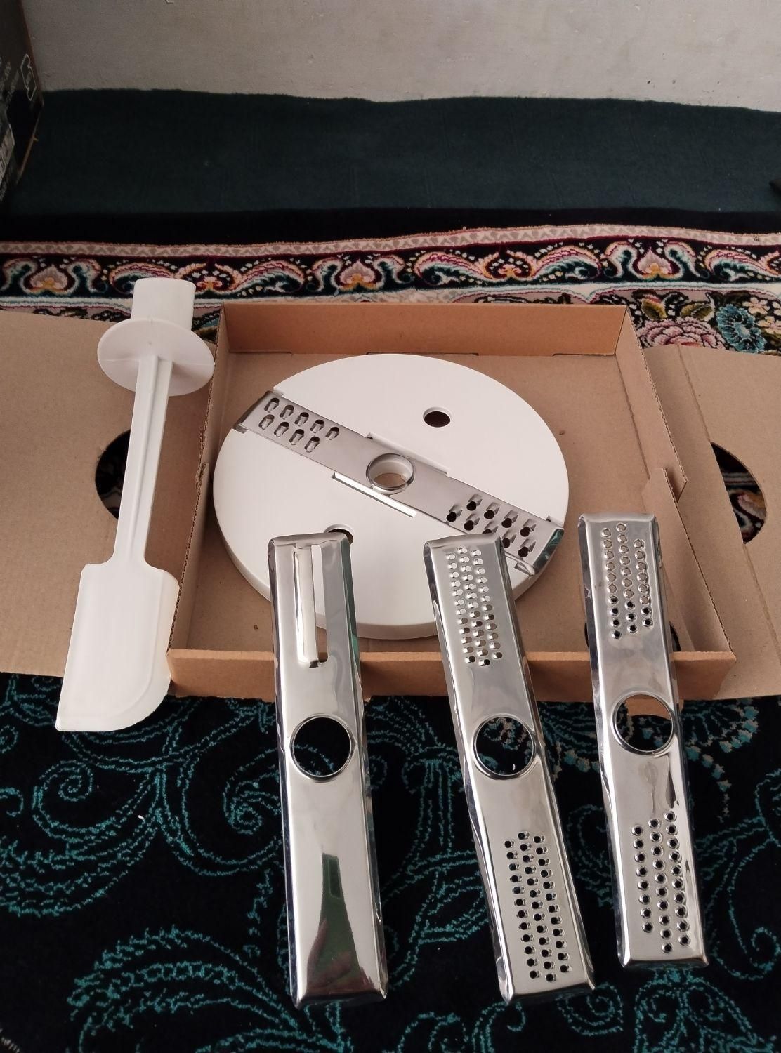 وسایل آشپزخانه خوردکن‌ نو‌|خردکن، آسیاب، غذاساز|قم, شهر قائم|دیوار